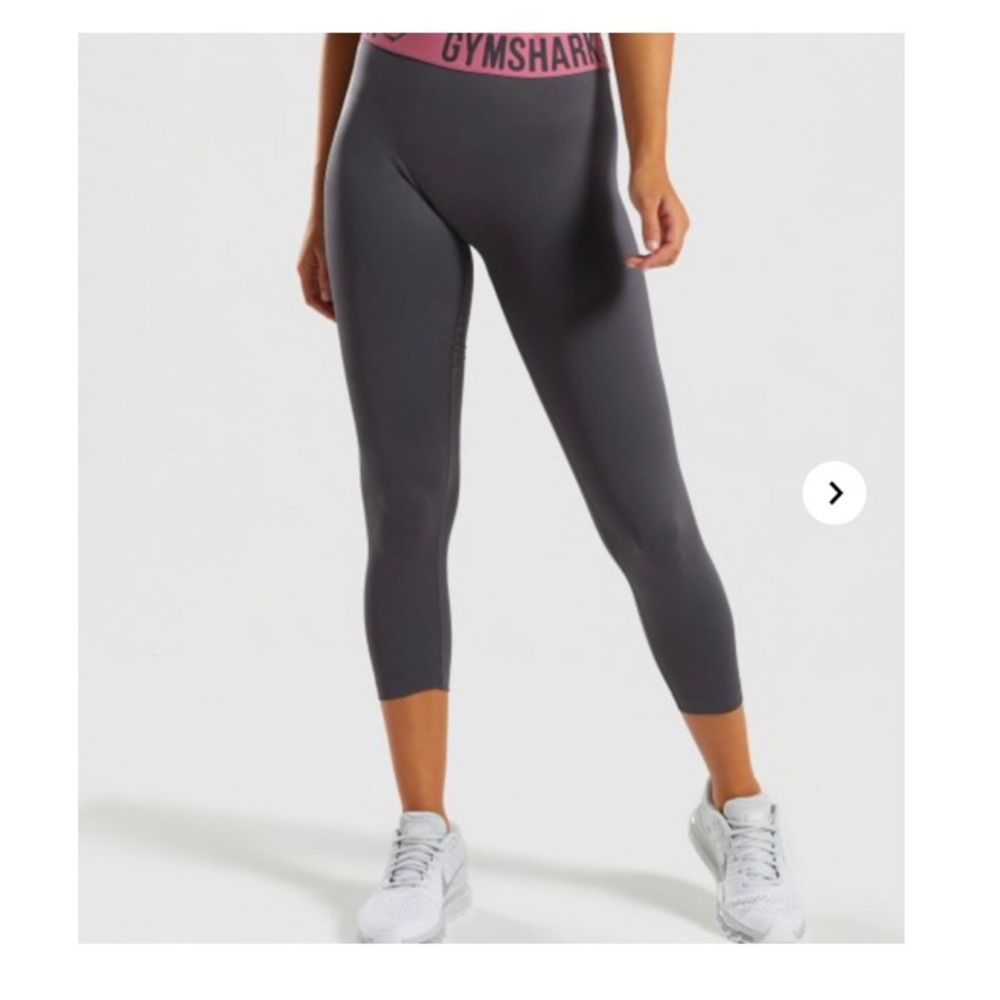 Gymshark CROP leggings (S)